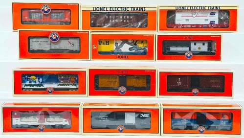 Lionel Modern O Gauge Twelve (12) Assorted Freight Cars Boxed
