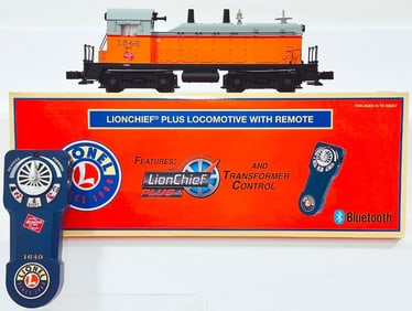 Lionel Modern O Gauge Chief Plus Bluetooth Transformer Control Milwaukee Road Lion Chief NW2 Boxed