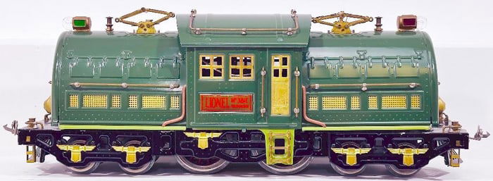 Lionel Prewar Standard Gauge 381E Green Electric Locomotive