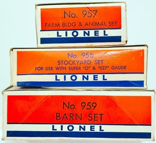 Lionel Postwar O Gauge 957 Farm Building and Animal Set/956 Stock Yard Set/959 Barn Set Boxed