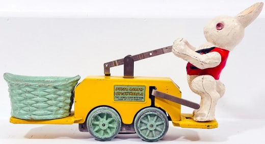 Lionel Prewar O Gauge 1103 Peter Rabbit - Chick Mobile