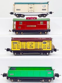 Lionel Prewar O Gauge 2814R ivory and peacock Refrigerator Car/817 red and green Caboose/813 Car