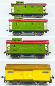 Lionel Prewar Wide Gauge 514 yellow and brown Box Car and 517 green and red Caboose X3