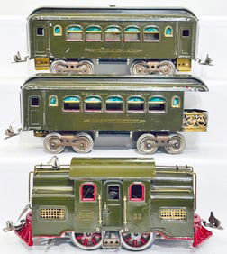 Lionel Prewar Standard Gauge olive green 33 Electric Locomotive and 35/36 olive green Passenger Cars