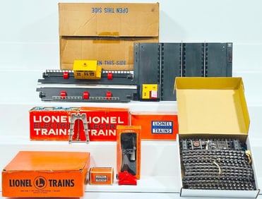 Lionel O Gauge 140 Banjo Signal/981 Freight Yard Set/111 Trestle Set X2/Other Accessories