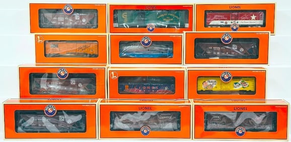 Lionel Modern O Gauge Twelve (12) Assorted Freight Cars Boxed