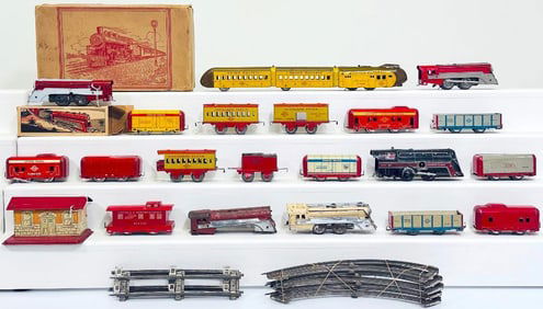 Hafner Prewar O Gauge 1010 gray and red 0?4?0 Locomotive and red Tender-Refrigerator Car-Caboose