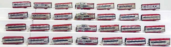 Marx Prewar and Postwar Four (4) Streamliner Sets and Misc. Streamliner Cars