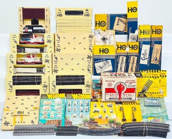 Marx Postwar HO Scale Assorted Track with Roadbed/Animal Sets/Dead End Bumper/Signals/Freight Cars