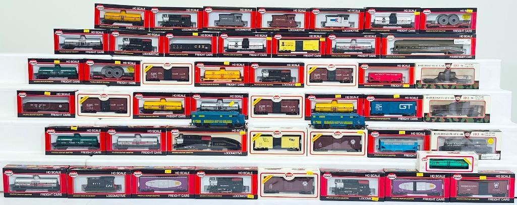 Model Power Modern HO Scale Ten Assorted Locomotives/Passenger Car/Thirty-Four Assorted Freight Cars (1 of 9)