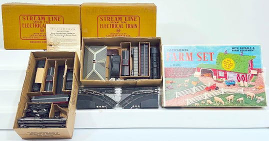 Marx Postwar O Gauge No 3931 Modern Farm Set with Animals & Farm Equipment/No. 25349 999 Freight Set