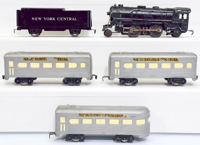 Mexican Marx Postwar O Gauge 2-4-2 999 Locomotive and NYC Tender with 3 New York Central Cars RARE