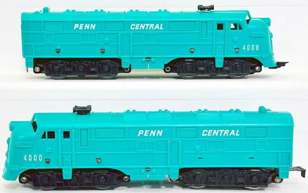 Marx Postwar O Gauge 4000 Penn Central A -A Diesel Units Boxed