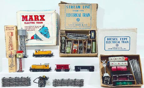 Marx Postwar O Gauge No 8550 Monon A-B Freight Set/No 5326? Marx Prewar Army Set/UP Switcher Freight