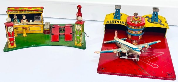 Marx Postwar Toys Roadside Rest Service Station and City Airport