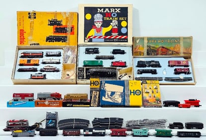 Marx Postwar HO Scale Assorted Freight Sets and miscellaneous HO Freight Cars