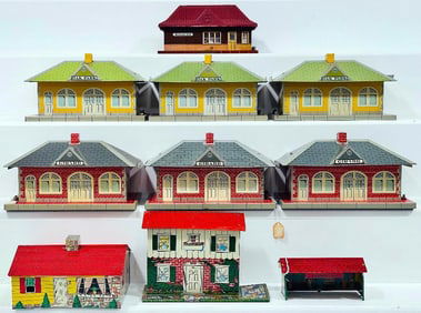 Marx Postwar O Gauge Girard Station X3/ Wheaton Station/Oak Fair Station X3