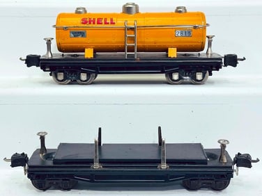 Lionel Prewar O Gauge 2815 Shell Orange Tank Car and 3811 Automatic Lumber Car