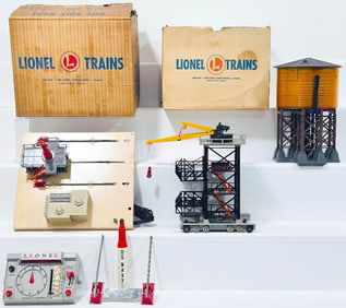 Lionel Postwar O Gauge 175 Rocket Launcher and 138 Water Tank Boxed