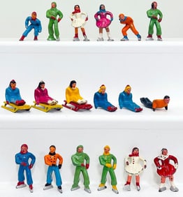 Manoil Metal Winner Figures