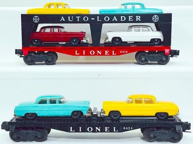 Lionel Postwar O Gauge 6414 Auto Loader with four common color autos and 6424 2 Car Auto Flat Car