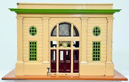 Lionel Prewar 116 Station early colors