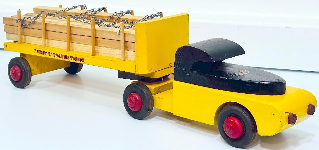 Buddy L Prewar 365 Wood Lumber Truck and Trailer with Load made in 1943 to 1945 (1 of 7)