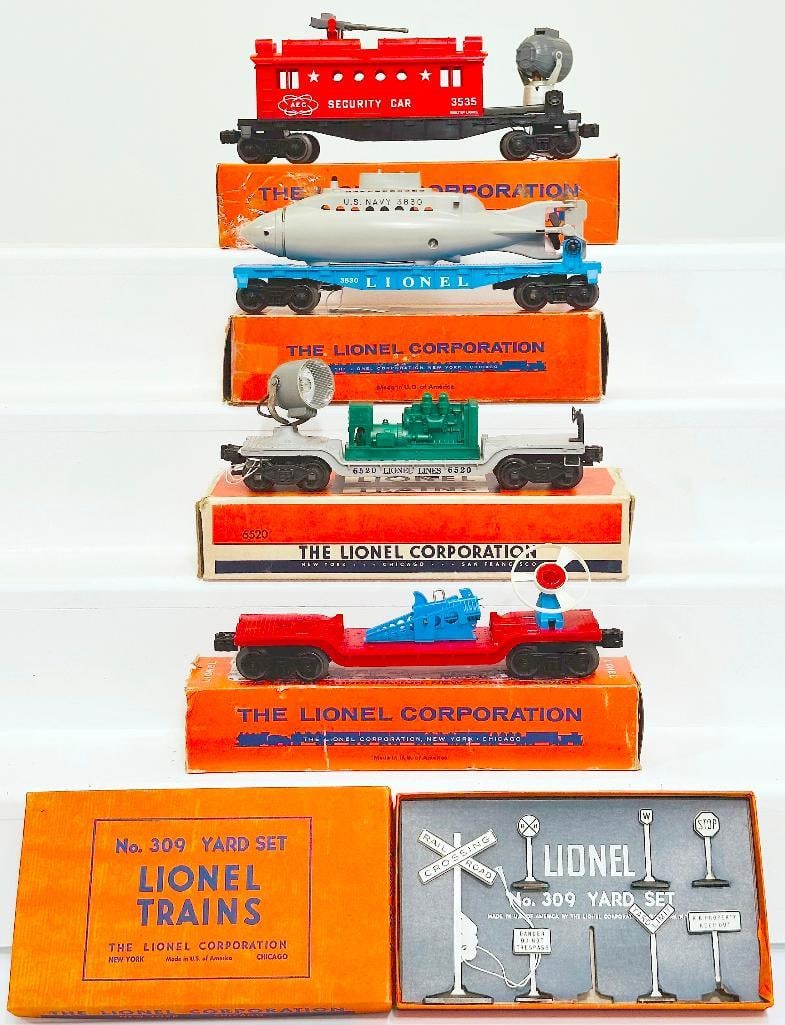 Lionel Postwar O Gauge 3535 Security Car Boxed/6520 Searchlight Car with Green Generator Boxed (1 of 9)