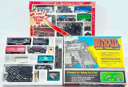 Marx Postwar O Gauge 1666 Penn Central Freight Set and Marx 4900 Southern Pacific Freight Set Boxed