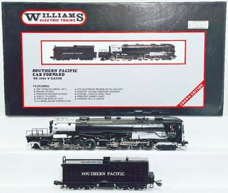 Williams Modern O Gauge Southern Pacific Cab Forward Locomotive and Tender Boxed