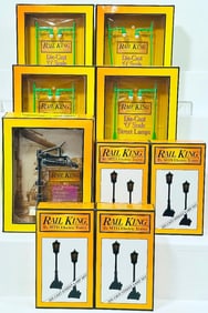 MTH Modern O Gauge No. 64 Diecast Street Lamp Set Green Boxed X4/O?Scale Water Column Boxed/No 56 X4