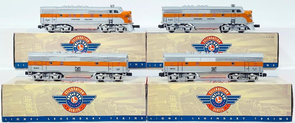 Lionel Modern O Gauge Western Pacific F?3 A Diesel Powered Locomotive and F?3 A Nonpowered Diesel (1 of 8)