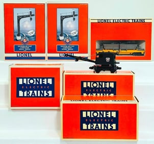 Lionel Modern O Gauge Mainline Diecast Cantilever Signal Bridge Boxed X2/Dump Car/Operating Fueling