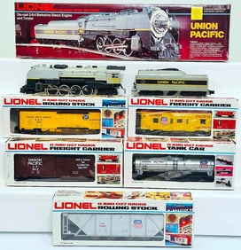 Lionel Modern O Gauge Union Pacific Diecast 2 - 8 - 4 Berkshire Steam Locomotive and Tender