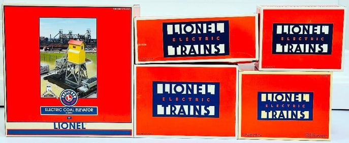 Lionel Modern O Gauge Accessories Electric Coal Loader/Rotary Beacon/Animated Refreshments Stand