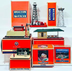 Lionel Modern O Gauge Seven (7) Assorted Accessories Boxed