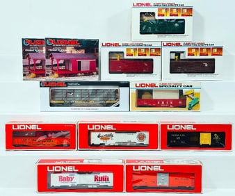 Lionel Modern O Gauge Twelve (12) Assorted Freight Cars and Accessories Boxed