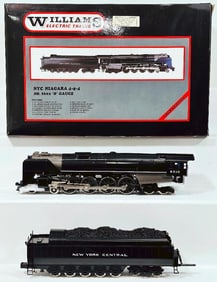 Williams Modern O Gauge NYC Niagara 4 - 8 - 4 Steam Locomotive and Tender Boxed