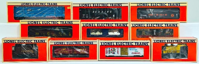 Lionel Modern O Gauge Ten (10) Assorted Freight Cars Boxed