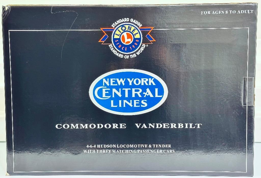 Lionel Modern  O Gauge New York Central Commodore Vanderbilt Passenger Car Set Boxed (1 of 3)