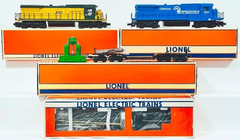 Lionel Modern O Gauge Chicago Northwestern DASH 8 - 40 Diesel Switcher with Rail Sounds II TM