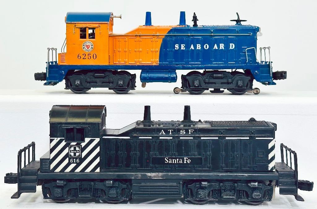 Lionel Postwar O Gauge 616 Santa Fe Switcher and 6250 Seaboard Switcher (1 of 6)