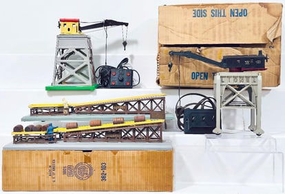 Lionel Postwar O Gauge 282 Portal Gantry Crane/165 Prewar Crane /362 Operating Barrel Loader