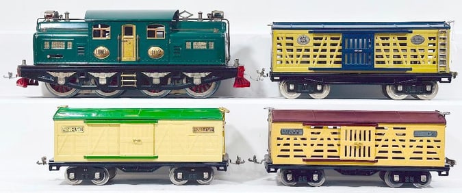 Lionel Prewar Standard Gauge 402 dark green Electric Locomotive/213 reproduction Livestock Car