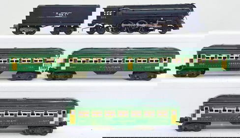 Lionel Postwar O Gauge 221 Black Locomotive with 221W Black Tender and 2440 - 2440 - 2441 Cars