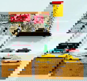 Lionel Postwar O Gauge 97 Coal Elevator/128 Animated Newsstand Boxed/022 Switches Box/4 Yellow Autos