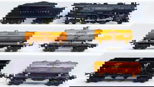 Lionel Prewar O Gauge 226E Black Locomotive/2226W Black Tender with 2816 Hopper and Shell Tank Cars