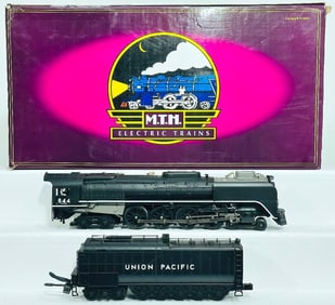MTH Modern O Gauge Premier Union Pacific FEF 4 - 8 - 4 Northern Steam Locomotive and Tender with PS
