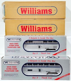 Williams Modern O Gauge FP 45 Amtrak Powered Locomotive Boxed X2 and 60 foot Amtrak Coach Baggage