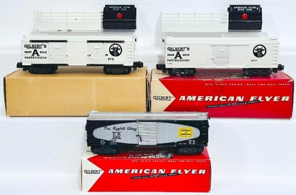 American Flyer Postwar S Gauge 973 Operating Milk Car/24026 CG Right of Way Box Car/25019 Car